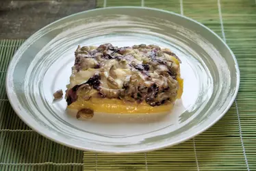 Lasagne di polenta con radicchio e funghi