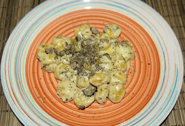 Gnocchi di zucca al tartufo nero