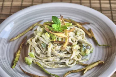 Taglioline di grano saraceno con ricotta e zucchine